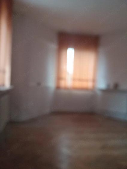 Casă cu Teren 320 Mp în Trivale