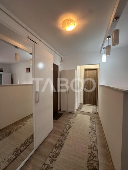 Apartament cu 2 camere decomandat, mobilat în Central