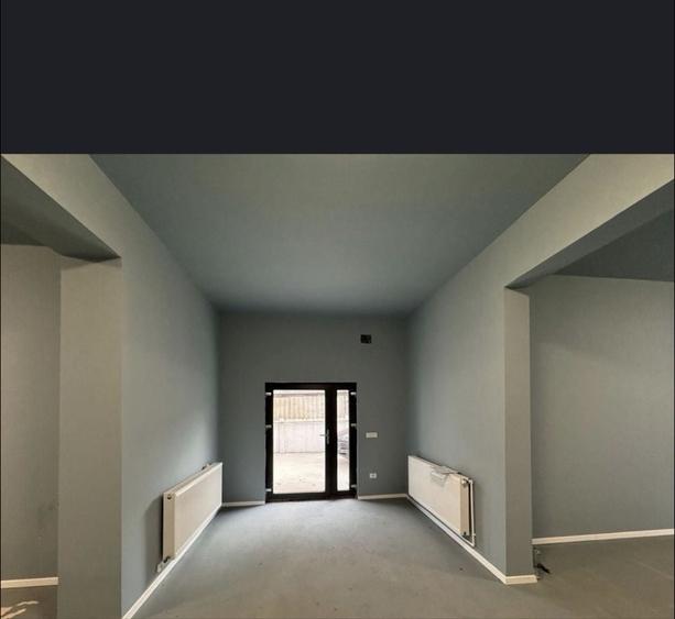 Spațiu comercial, de 160 mp, în Central