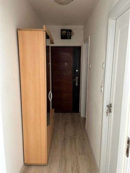 Apartament cu 2 camere nedecomandat în Vasile Aaron