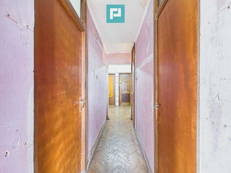 Apartament cu 3 camere în Olimpia-Stadion