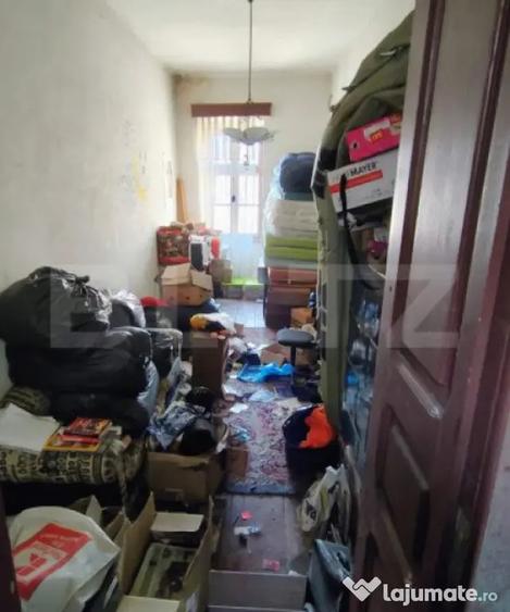 Casă cu 5 camere cu Canalizare în Râșnov