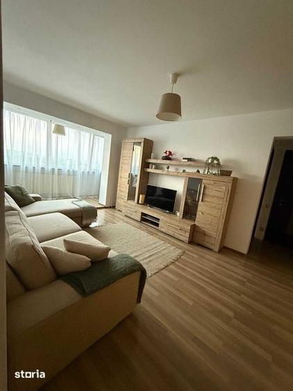 Apartament cu 3 camere în Titan