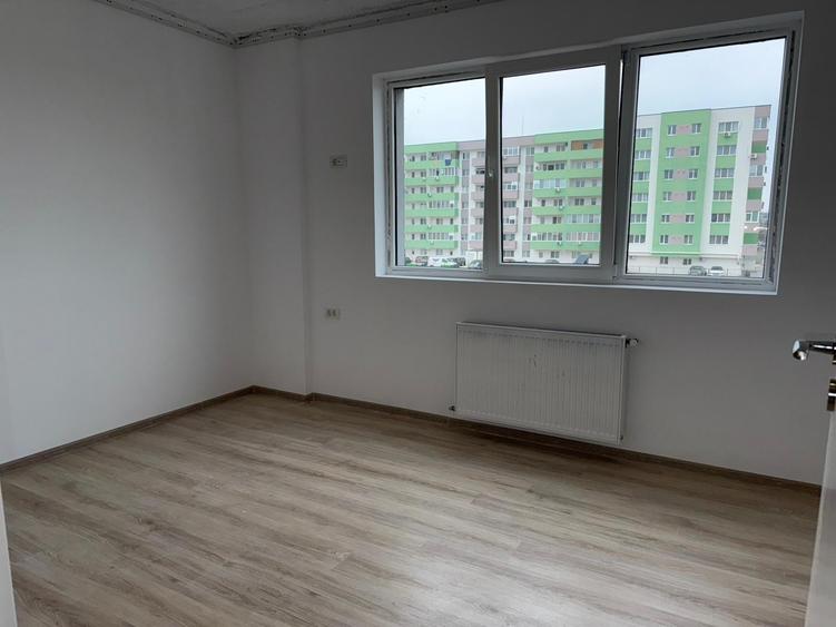 Apartament 3 camere comision 0% predare octombrie. - 4