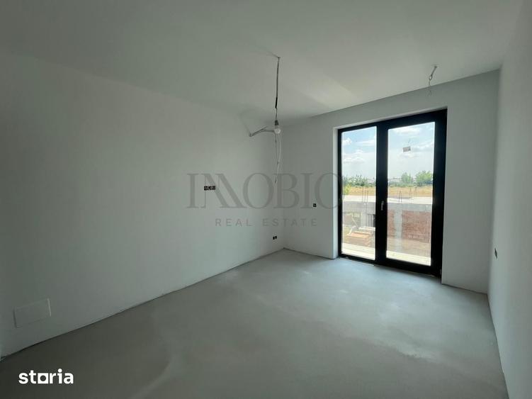 Vila individuala moderna, P+1+M, cu curte generoasa Tunari - 9