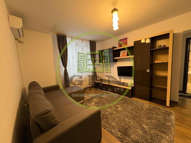 Apartament, 2 camere, semidecomandat, 45 mp, Ultracentral, Zona English Parc - 1