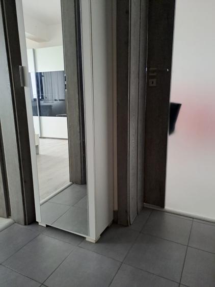 PROPRIETAR VÂND STUDIO 2 camere, decomandat, str.Cupolei - 5