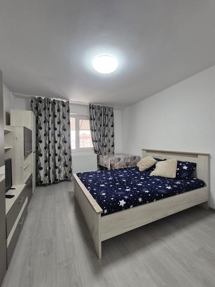 Garsoniera, Imbunatatiri de Lux - 1