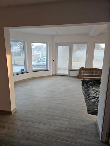 Casa & 7 ari de teren. - 8