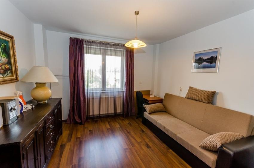 Apartament 3 camere cu garaj, et 2, bloc tip vila, zona Sub Arini - 4