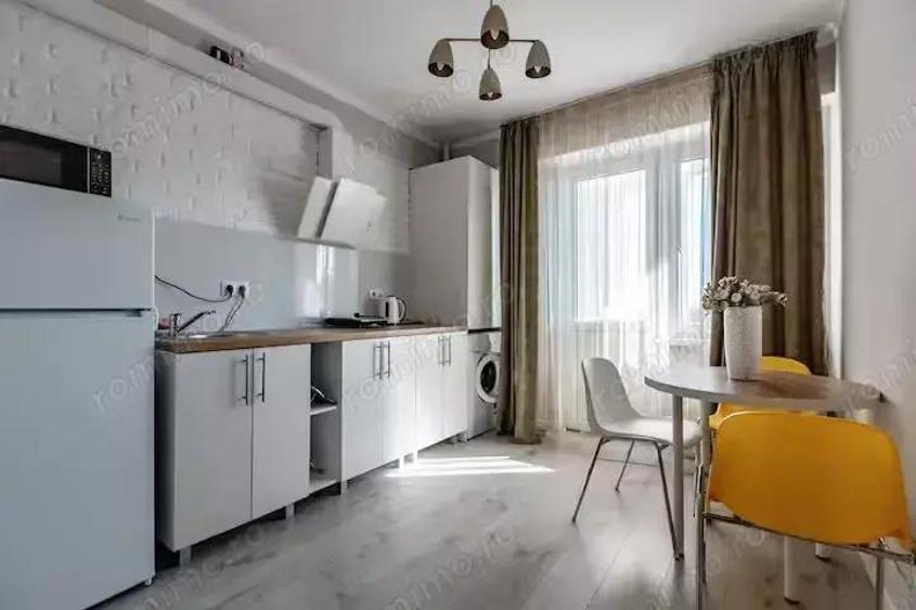 Garsoniera in zona Militari Orsova - 1