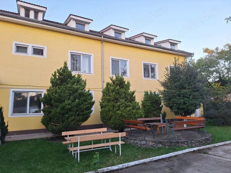 Spa?iu de inchiriat pentru birouri- doua incaperi, fiecare de 12 mp, zona Decebal, Oradea - 2