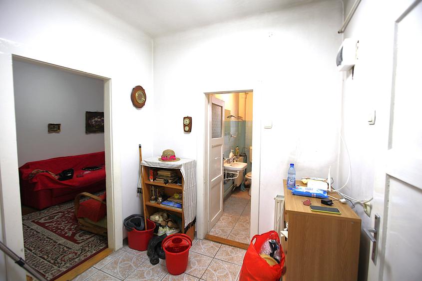 Apartament strada Lunga - Ultracentral, structura mare, decomandata - 5