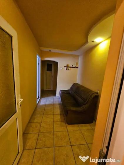 Apartament/Spatiu comercial de vanzare, situat in zona Abato - 7