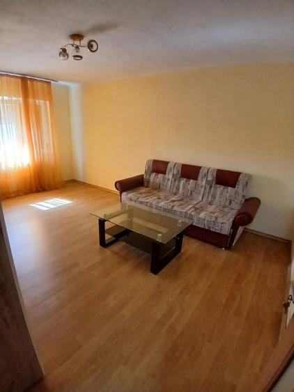 Vand Apartament 2 cam. Ansamblul Buzaului Decomandat. - 3