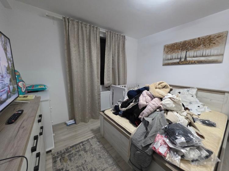 Trapezului, 10 minute metrou 1 Decembrie 1918, pe Marin Pazon, - 11