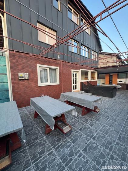 Vanzare Pensiune Casa 9 camere Eforie Nord | Mobilata, Utilata, Gata de Folosit - 1