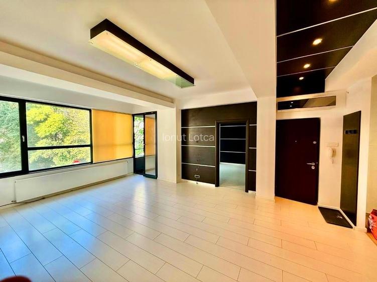 Apartament cu 2 camere semidecomandat în Dorobanți