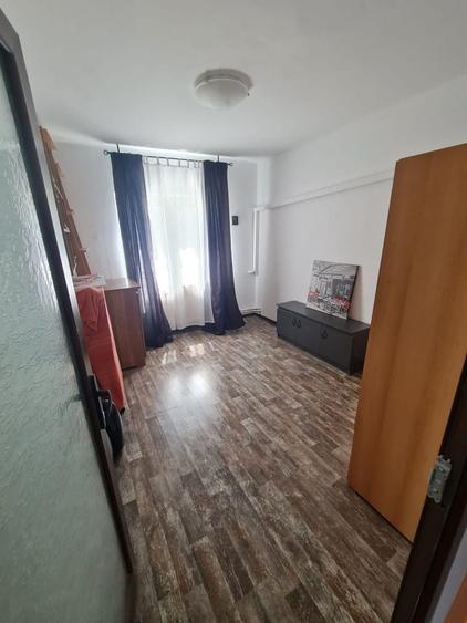Vind 3camere decomandate etaj 3 doja - 8
