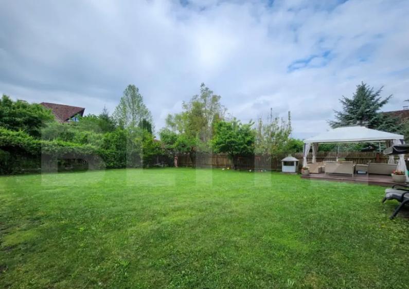 Casa la Platoul Cornesti cu 12 camere cu Piscina Interioara - 10