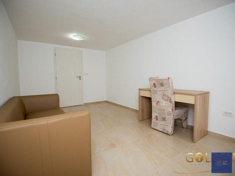 Apartament  B-dul Revolutiei, cladire perioada interbelica, comision 0% - 8