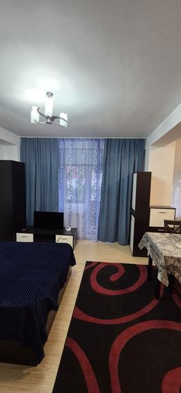 Inchiriez garsoniera in Militari Residence - 3