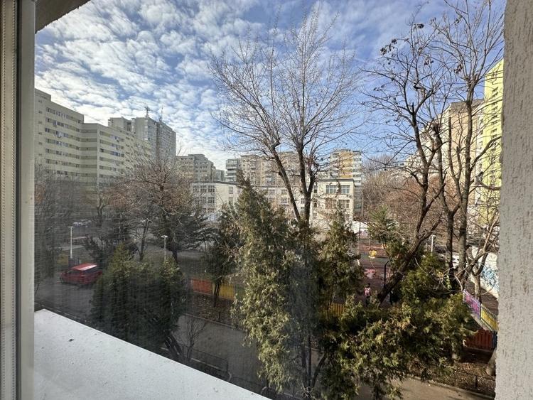 IANCULUI / 2 G.S. / BALCON 10 MP / LIBER - 3