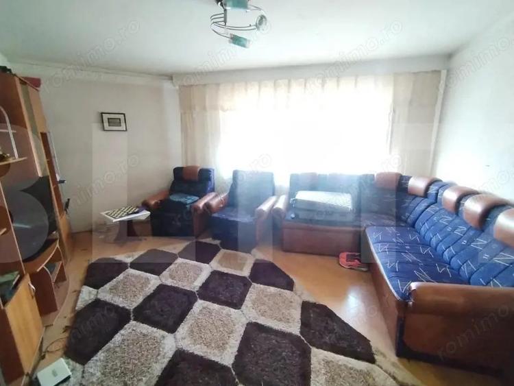 Apartament cu 3 camere, semidecomandat, 63 mp, Imparat Traian - 2