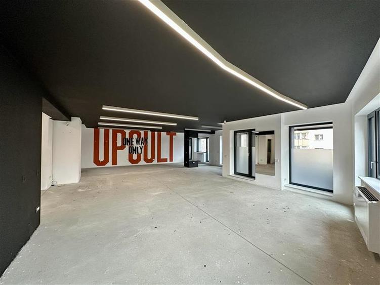 Spatiu de birou de inchiriat - 121 mp  - mentenanta inclusa - 6