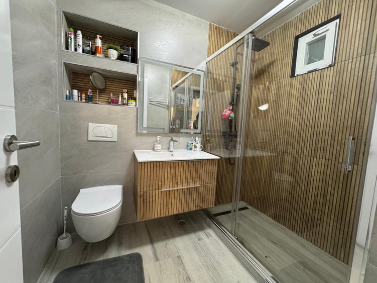 3 cam, 85 mp, decomandat, finisaje superioare, etaj 7, N. Titulescu - 8