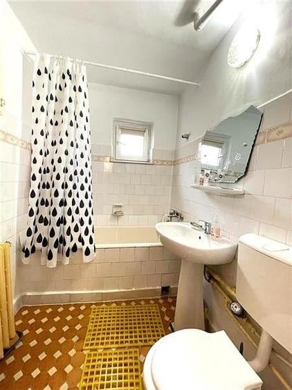 Apartament 4 camere zona Victoriei Tulcea - 8