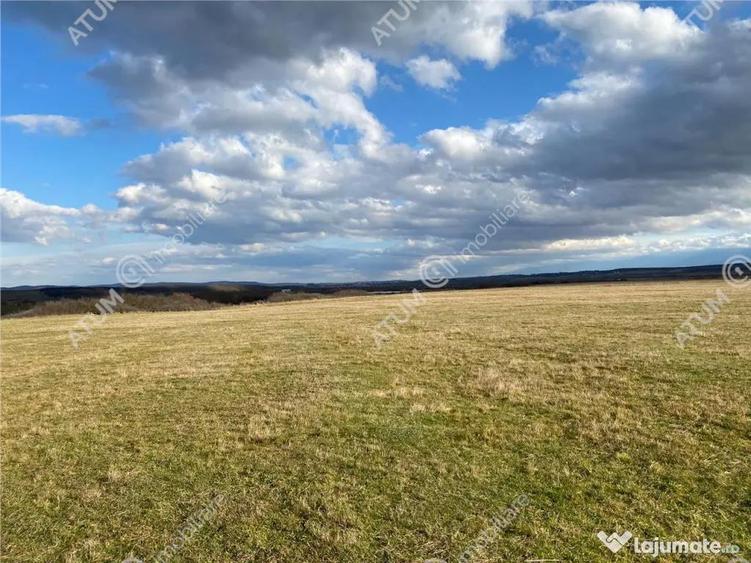 Parcela teren extravilan de 486 mp situat in Cristian - 4