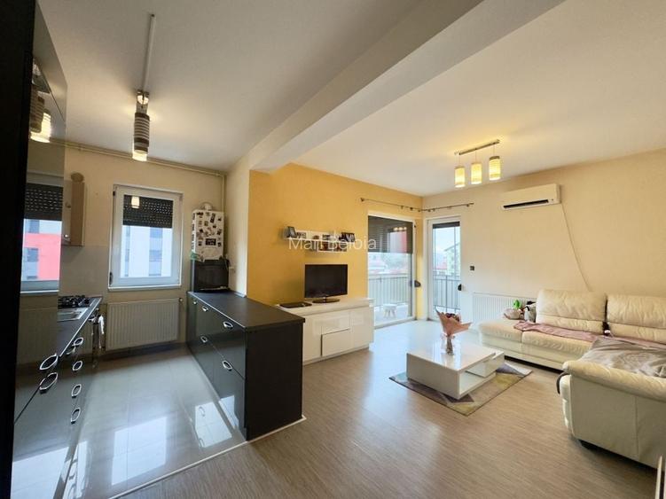 Giroc-Eso, Etaj intermediar, Mobilat-Utilat