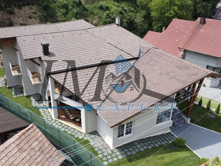 Casa - Pensiune de vânzare pe Transalpina in Sugag - 1