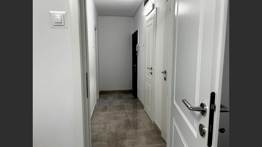 Apartament de vis – complet renovat, mobilat, etaj 2/4 - 6