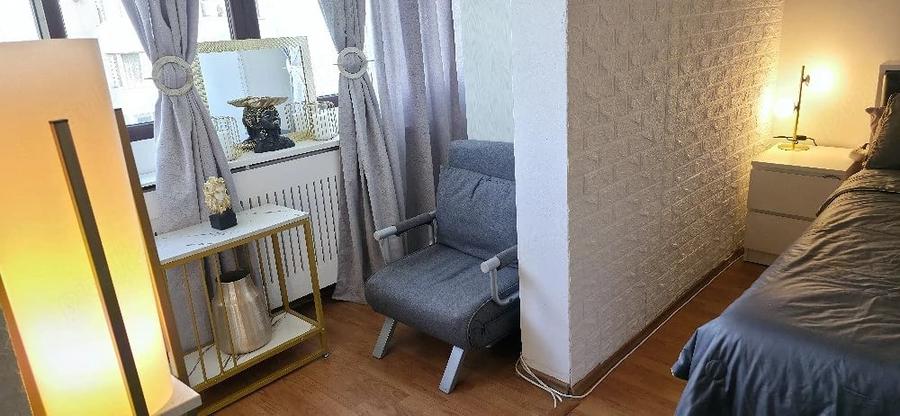 Apartament cu 2 camere nedecomandat în Astra