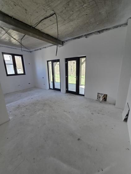 Casa langa Parcul Dendrologic - 9