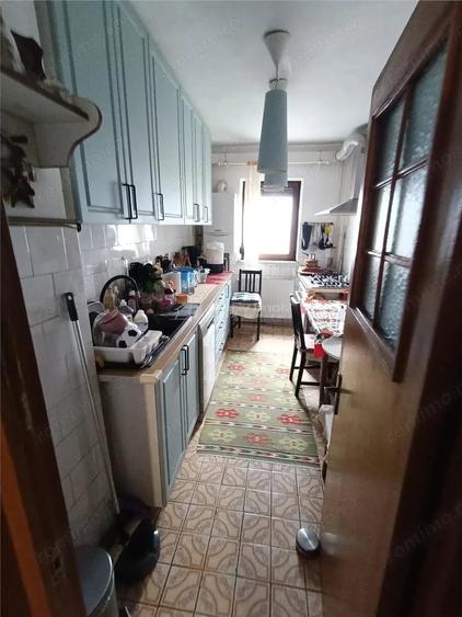 Apartament cu 2 camere decomandat în Brătianu