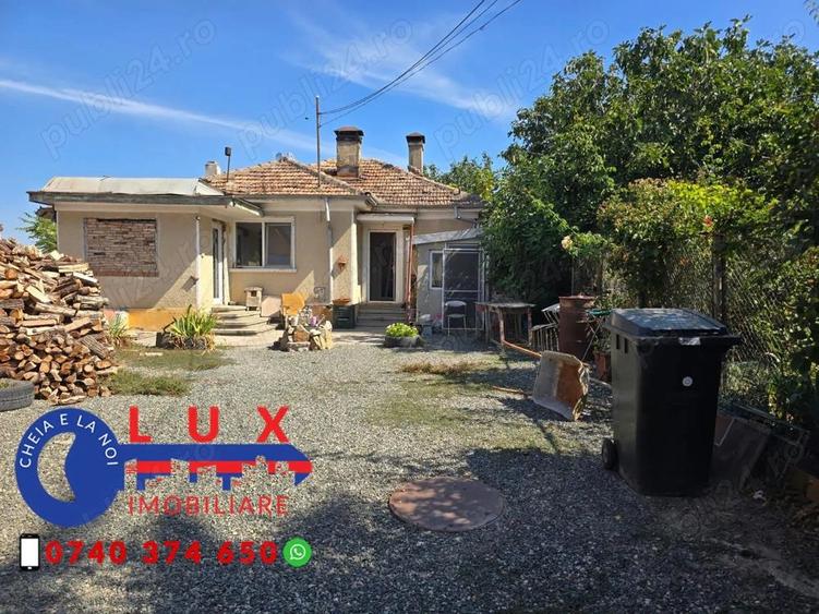 ID 6713 Casa de vanzare in Zona Pia?a Noua - 3