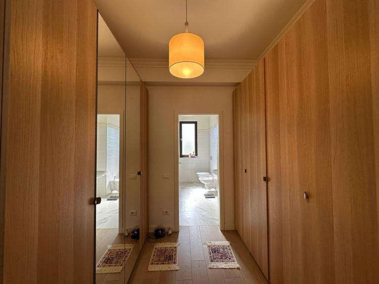 Vila Individuala 5 Camere Otopeni Terasa Parcare Curte Generoasa - 10