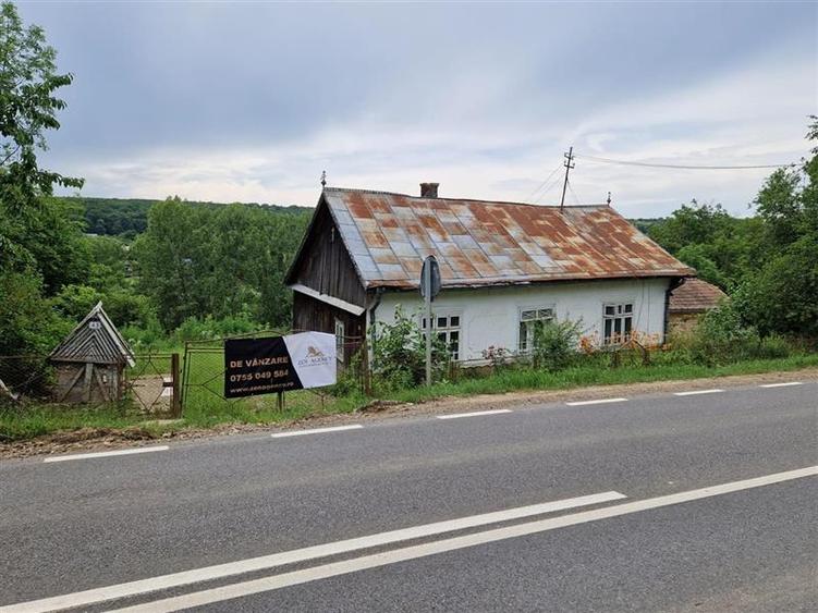 Se Vinde Teren in Adancata! - 1