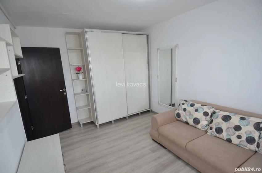 Direct proprietar inchiriez ofer garsoniera mobilat utilat zona Astra Direct proprietar inchiriez ofer garsoniera mobilat utilat zona Astra