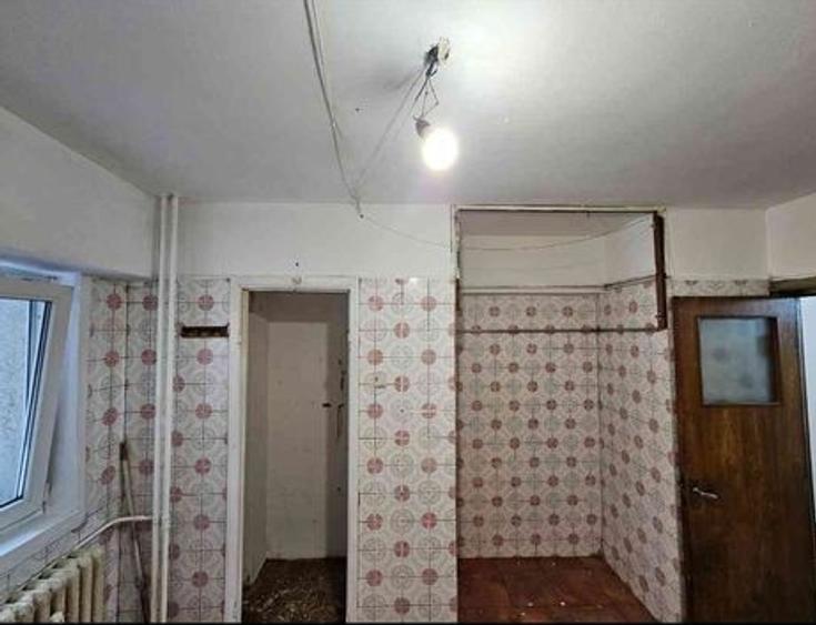 DOROBANTI I apartament de vanzare 4 camere - 6