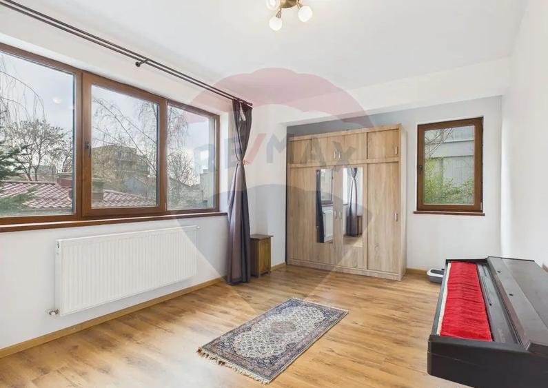 Apartament 3 camere 96 mp plus garaj subteran imobil 2016... - 3