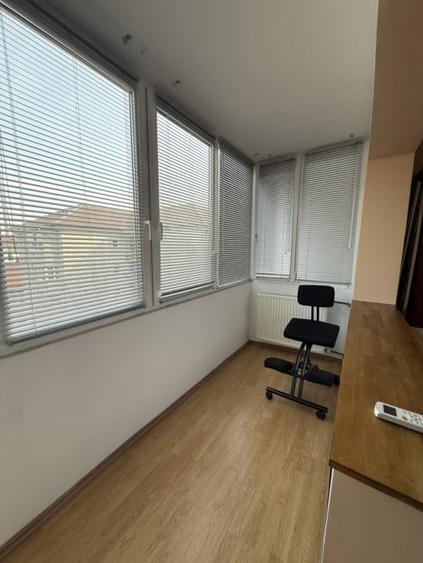 Apartament spatios, 2 camere, 58 mp utili + 2 balcoane si 2 debarale - Bucovina - 3