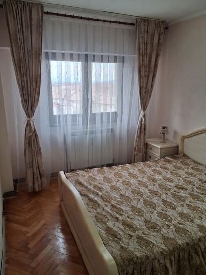 Apartament de inchiriat - 5