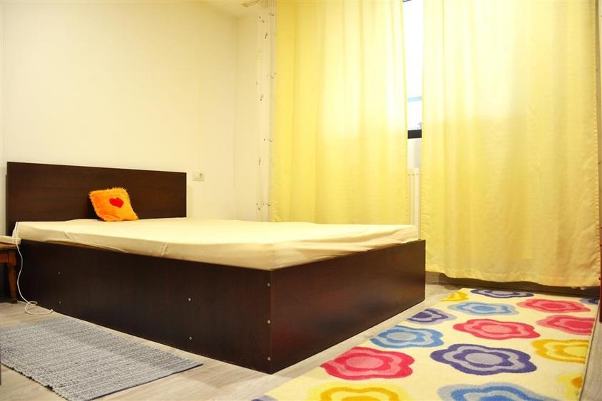 Casa de vanzare in Vacaresti, 7 km de Targoviste - spatiu generos, liniste. - 7