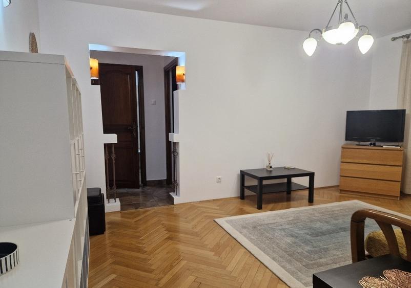 Inchiriere apartament doua camere mobilat/utilat Palatul Cotroceni - 4