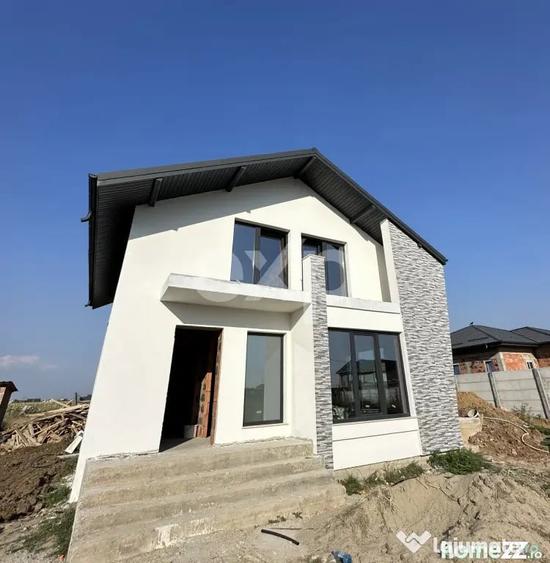 Casă cu 4 camere cu Teren 378 Mp în Clinceni