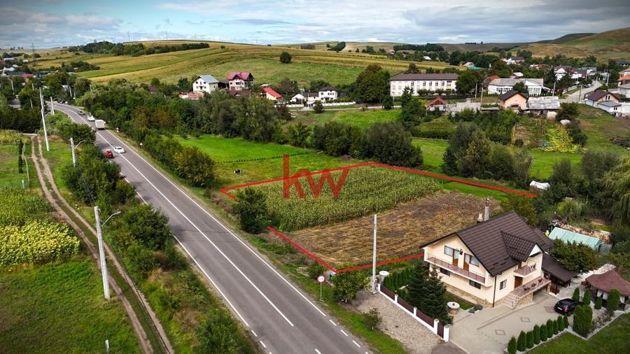 Teren Intravilan de 2451 MP - Bunesti, Suceava - 1